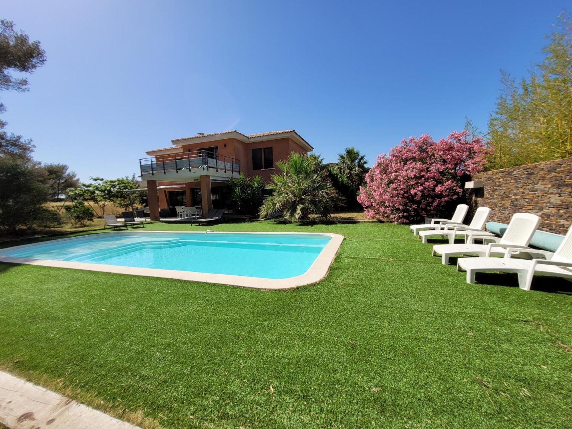 Villa Cap Dramont Saint-Raphael  Exterior photo